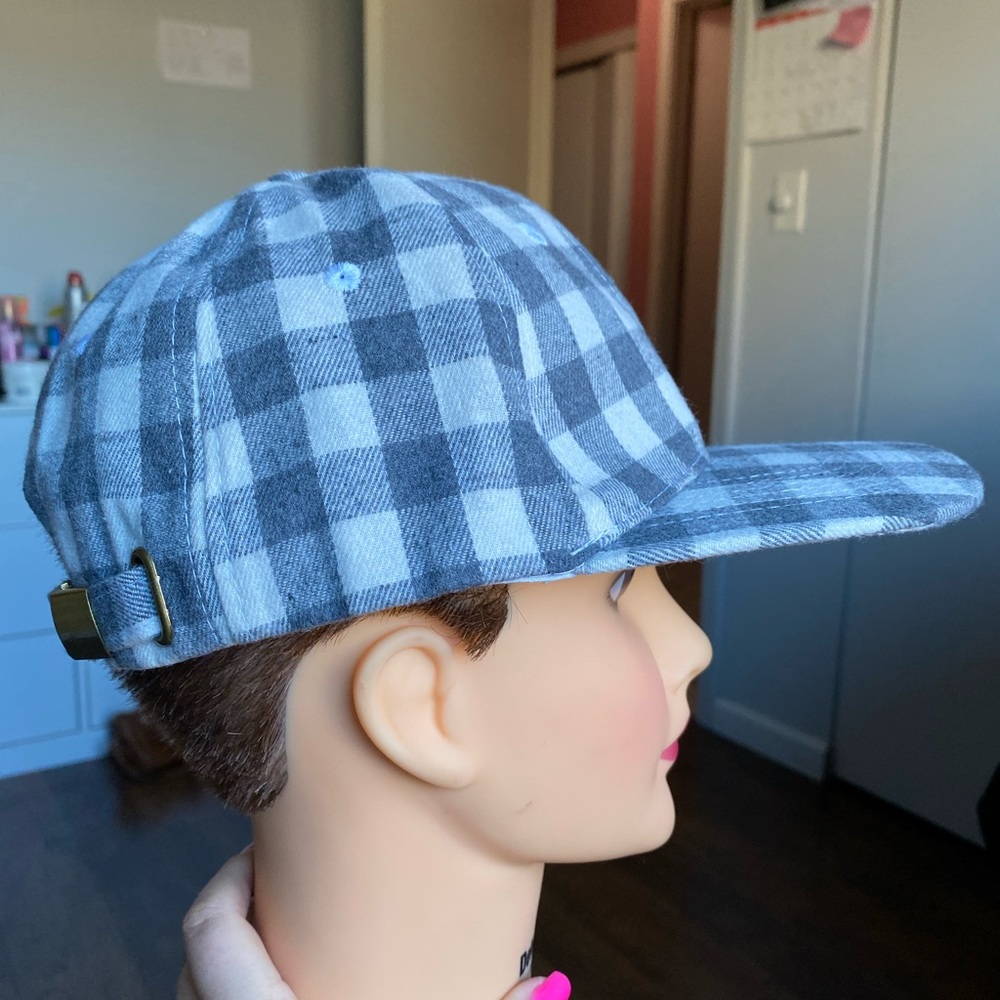 Grey and white checkered hat